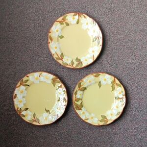 3 Satangl  7 7/8 in. Plates Handpainted WHITE DOGWOOD